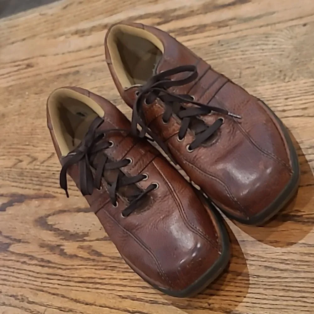 Eastland sz 11.5D leather men's oxford
